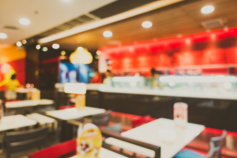 Fast Food Restoranlarında Yoğun Kızartma Dumanı Nasıl Engellenir?